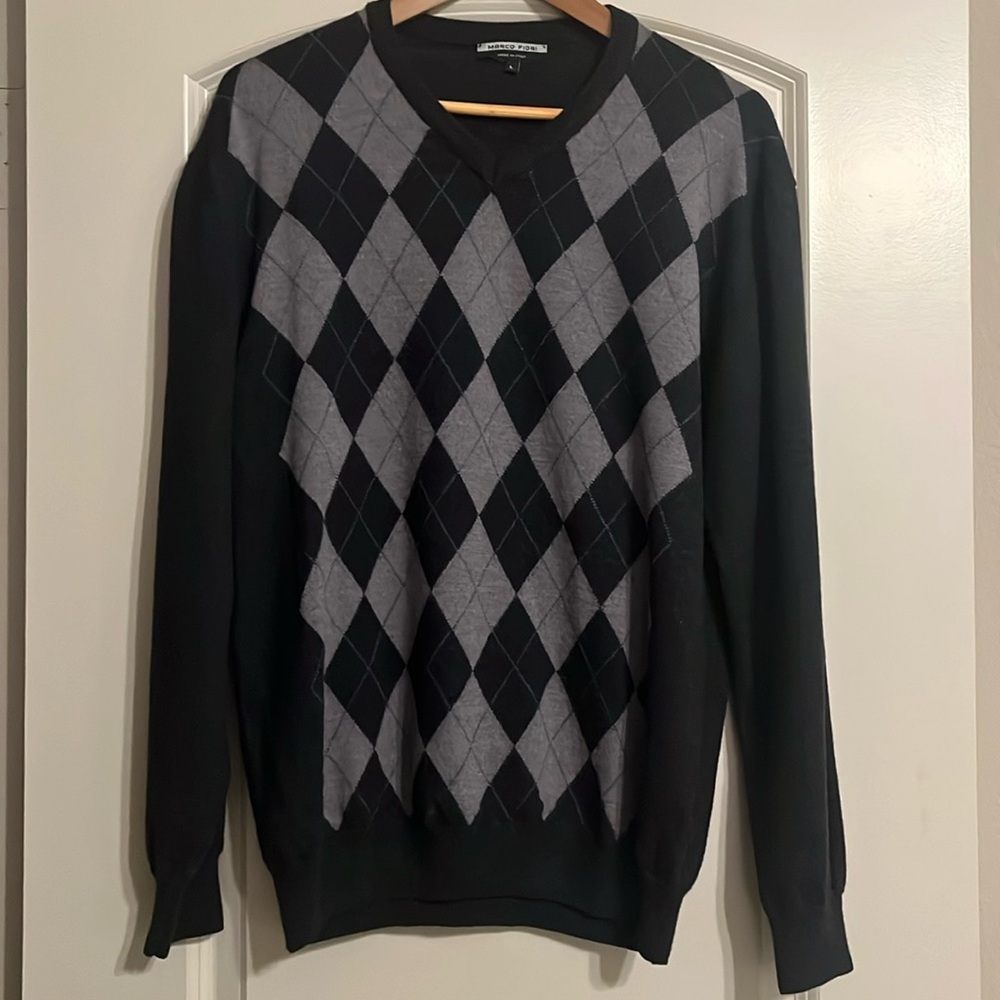 Marco Fiori Black Argyle V-neck Seeater. Size L